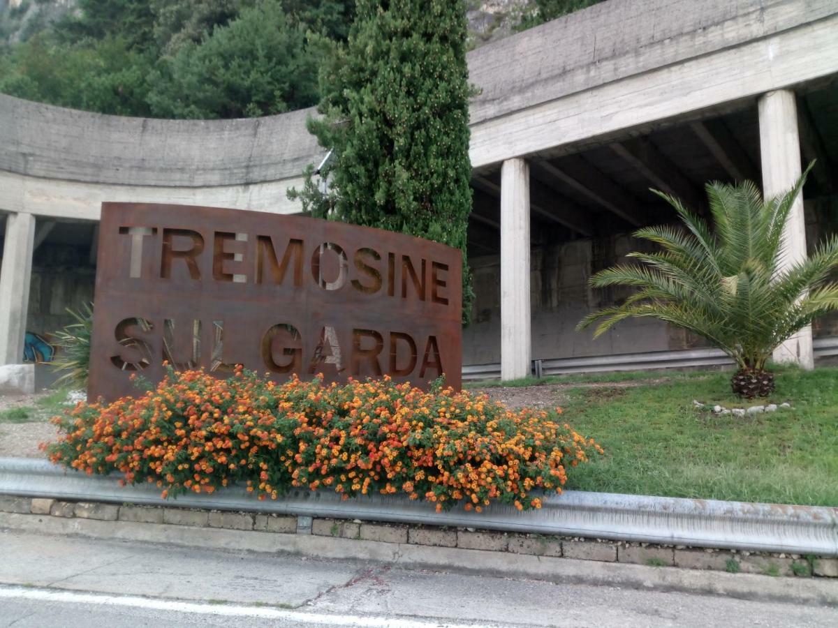 Casa Mezzema Villa Tremosine Exterior photo